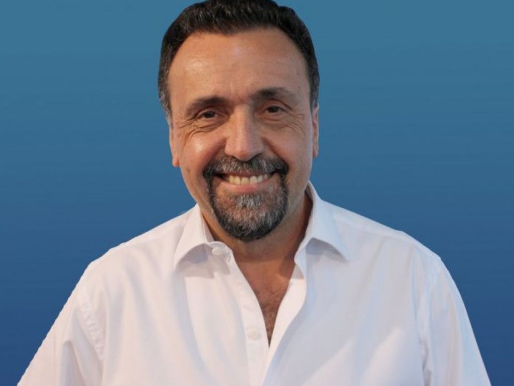 Roberto Navarro