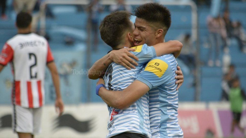 Si Córdoba está bien, Herrera repetiría el equipo ante Sarmiento