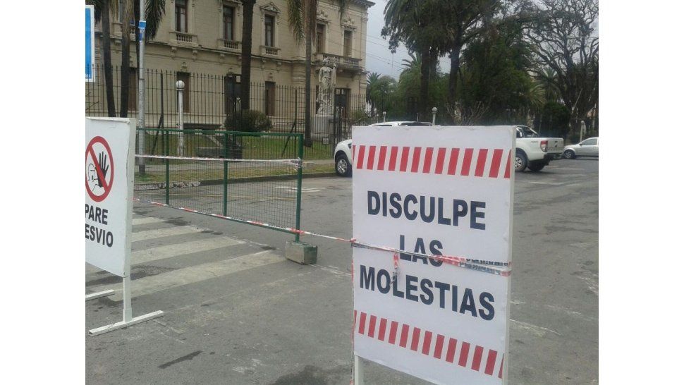 Obras en calle Sarmiento