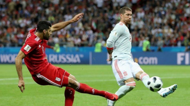 Ganó España por 1 a 0 a Irán con gol de Costas y sigue vivo