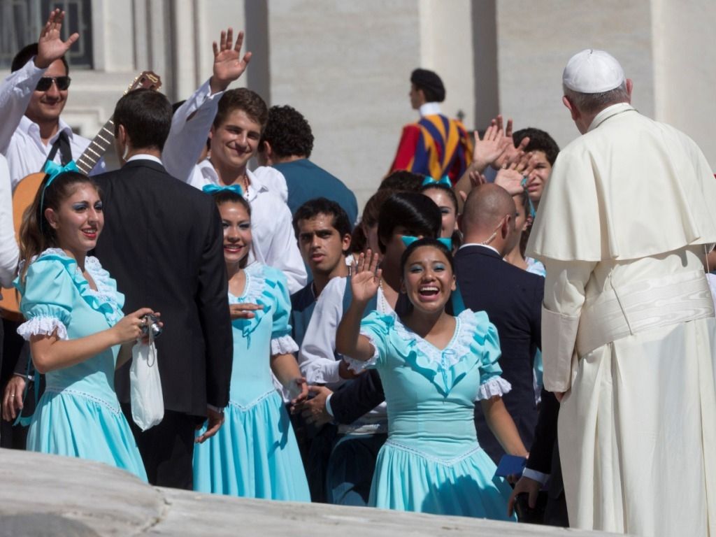 Huayra Muyoj en el Vaticano