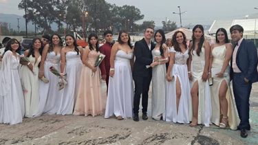 A días de la Cena Blanca 2025. A días de la Cena Blanca 2025.