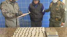 El hombre, mayor de edad, quedó detenido.
