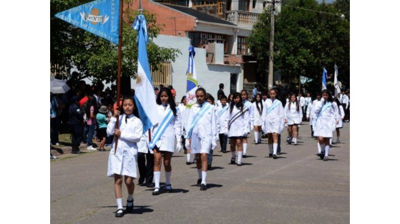 Acto y desfile