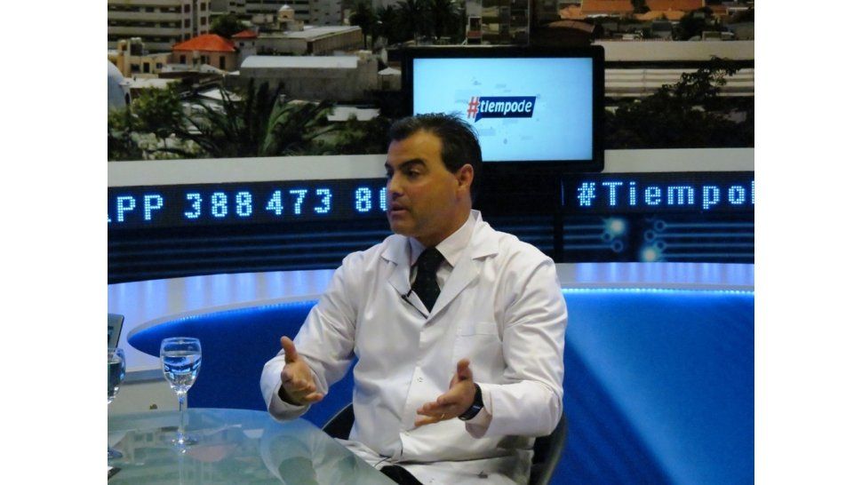 Santiago Cheli - Dermatólogo