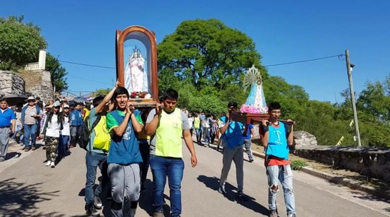 Peregrinaci&oacute;n por la Virgen de R&iacute;o Blanco (Archivo)