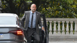 Martín Insaurralde es denunciado por un lujoso viaje a Europa.