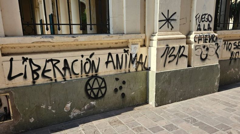 Pintada en la Iglesia Catedral 