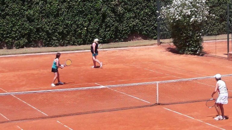 Tenis veteranas (1).jpg