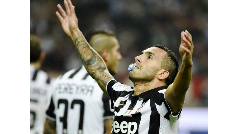 Con  Tevez Juventus venció al Milan