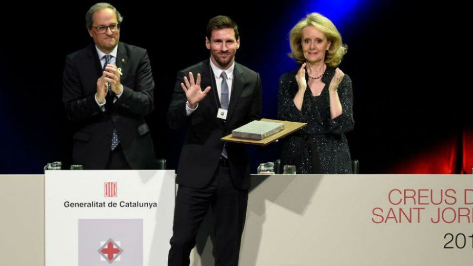Messi fue distinguido por el gobierno catalán por su humildad y honestidad