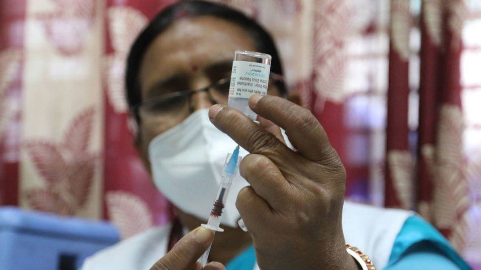 India atraviesa una difícil crisis sanitaria