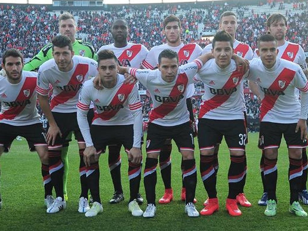 A River le sobran variantes
