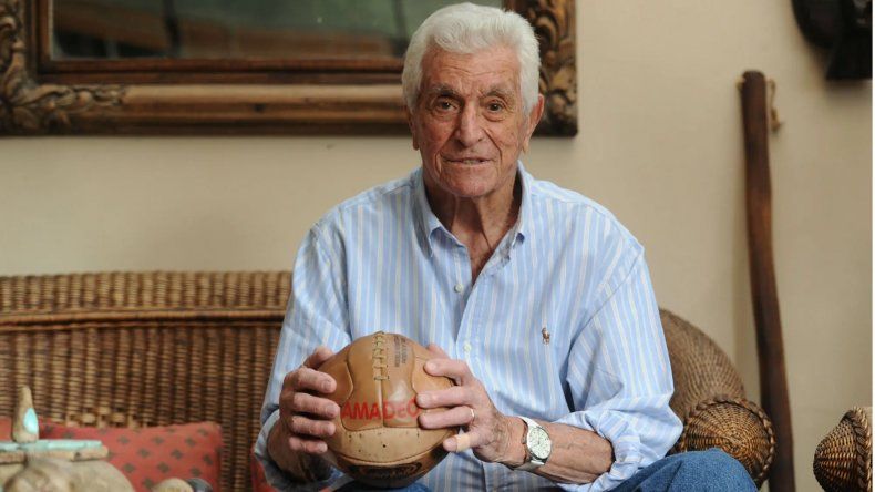 El fútbol de luto: murió Amadeo Carrizo