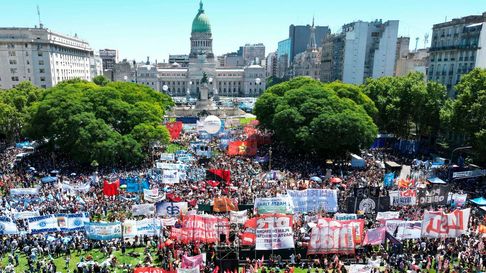 Todo Jujuy | Primera Marcha contra el Gobierno.jpg