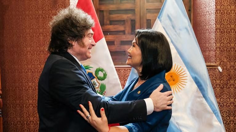 Milei mantuvo un encuentro con Keiko Fujimori en Lima,&nbsp;