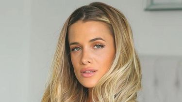 Camila Homs en disputa con Rodrigo De Paul