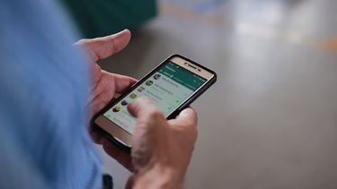 Elecciones2025: cómo consultar dónde votás por WhatsApp con “Vot-A” (Foto ilustrativa)