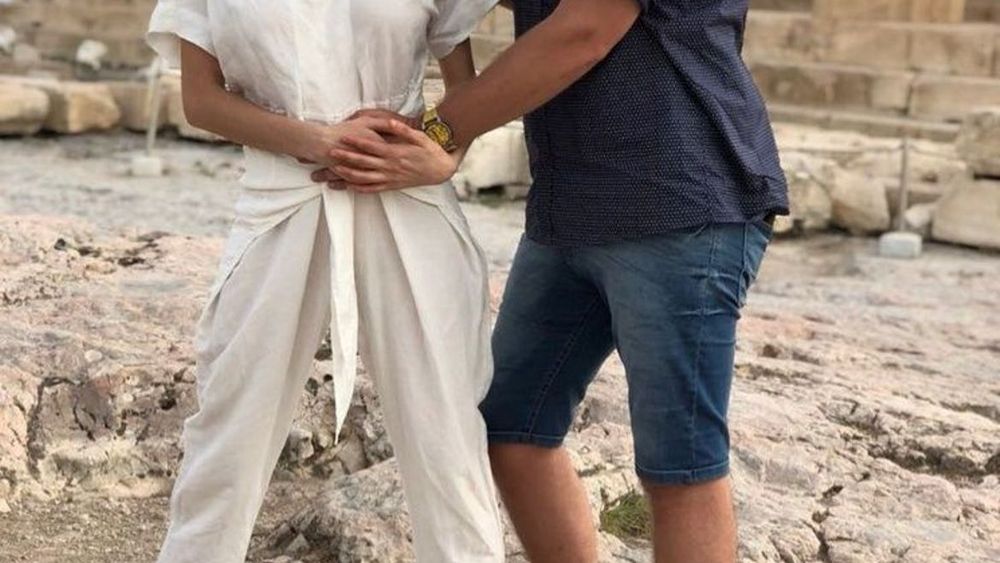 Vicky Xipolitakis anunció que está embarazada