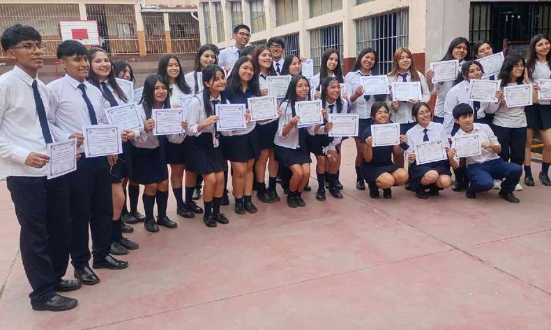 Promo 2025 del Colegio Gianelli Promo 2025 del Colegio Gianelli