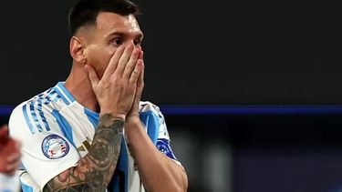 Lionel Messi se hizo estudios&nbsp;