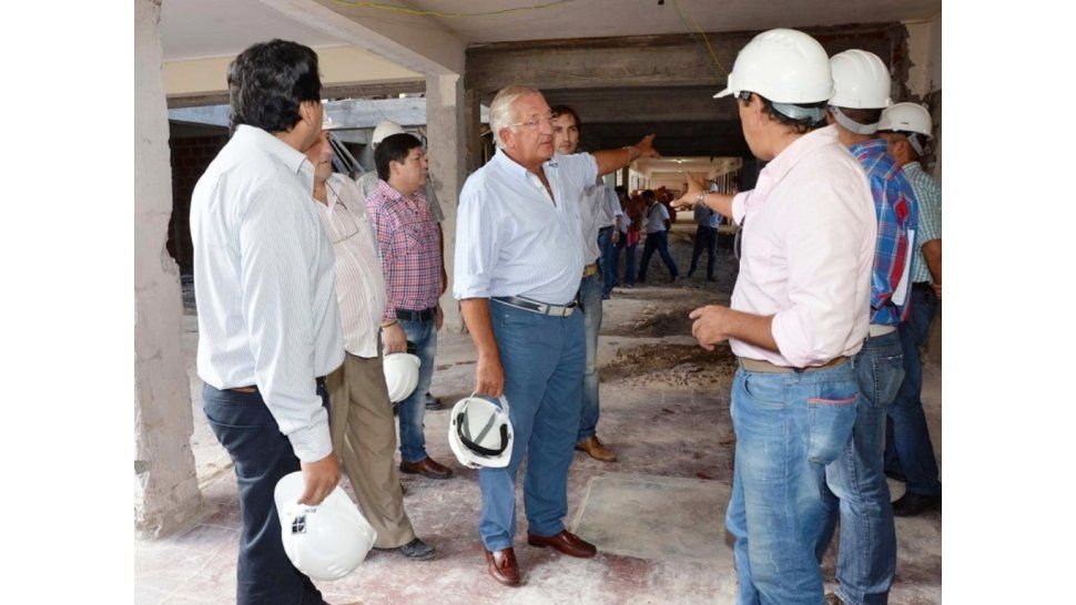 Fellner en Escuela Carrillo