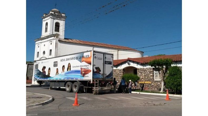 Móvil sanitario en el interior