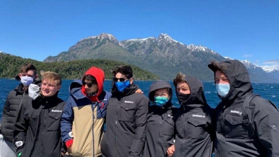45 egresados viajaron a Bariloche y regresaron con Covid-19