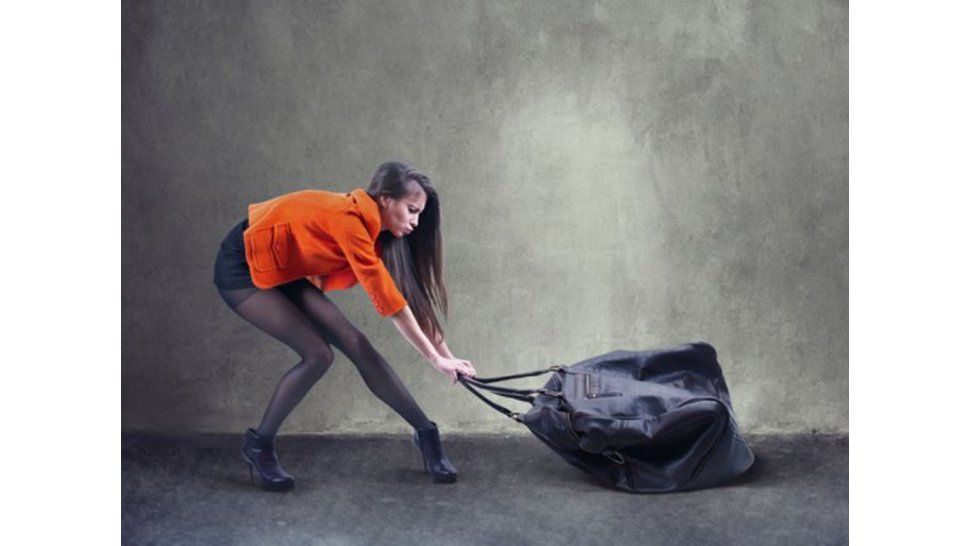 ¿Cuánto pesa tu cartera?