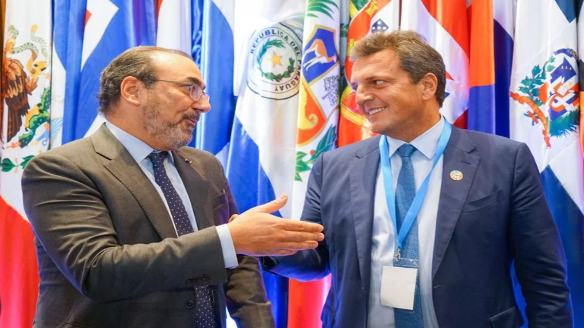 &nbsp;“Nuestra responsabilidad es garantizar el normal funcionamiento de la economía, dijo Sergio Massa.