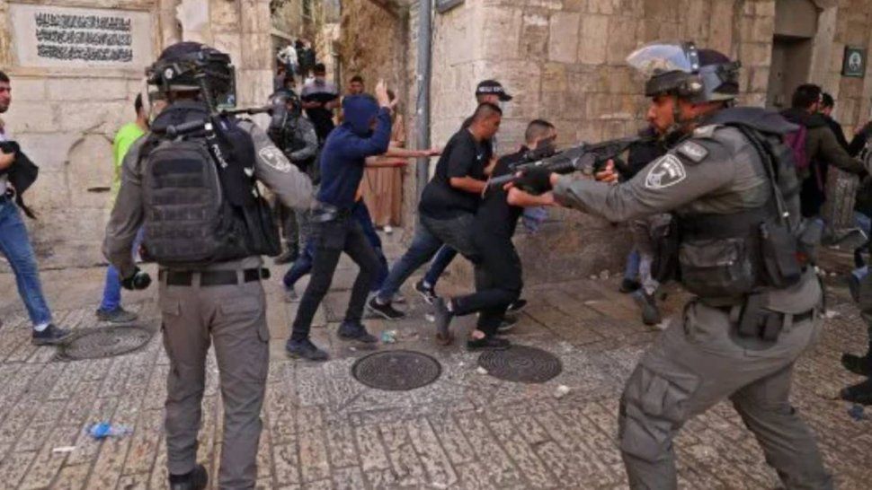 La violencia en Jerusalén deja casi 300 heridos