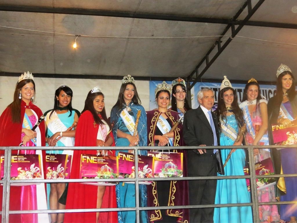 Reinas invitadas