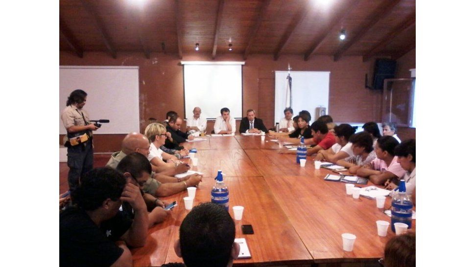 Reunión con los gremios