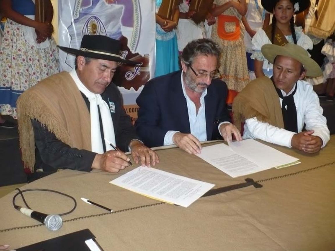 Firma Frias y Portal
