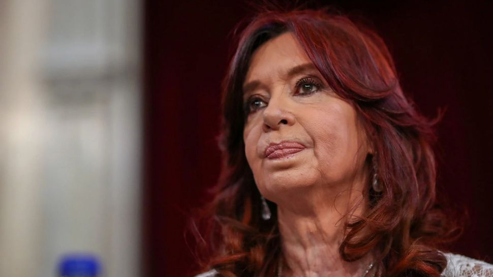 Revocaron el sobreseimiento de Cristina Fernández de Kirchner