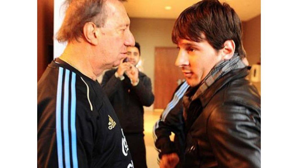 Apoyo de Carlos Salvador Bilardo