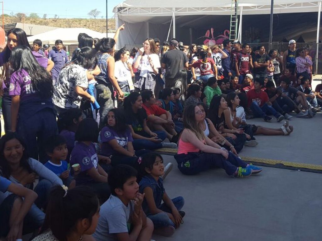 Diversión, música y shows en el Fan Fest
