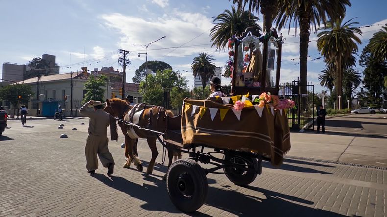 Gauchos peregrinaron a caballo hasta el Santuario de Río Blanco