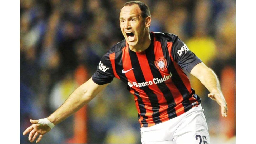 San Lorenzo se trepó a la punta