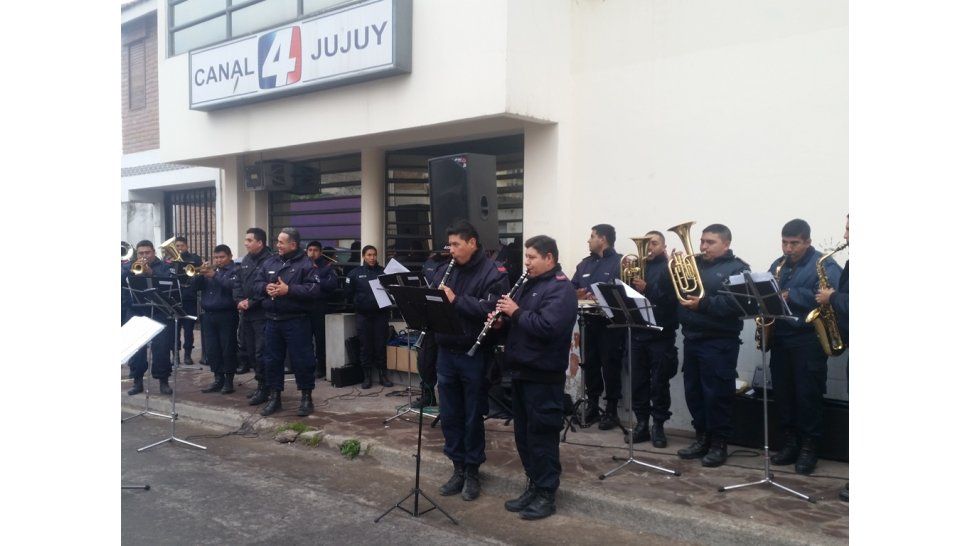Banda "Tacita de Plata"
