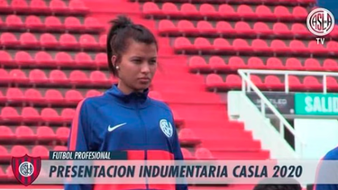 Brisa jugó como defensora en las “Santitas de Boedo”, el equipo de fútbol femenino de San Lorenzo &nbsp;