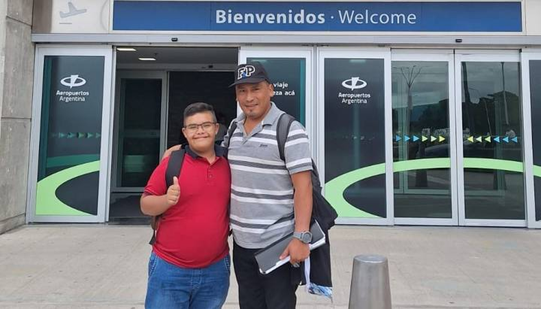 La historia de Mario Suruguay y Fundación Los Pingüinos: natación, inclusión y superación en Jujuy