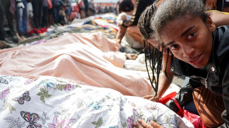 Imágenes del dolor: Río de Janeiro aún no sale de su asombro