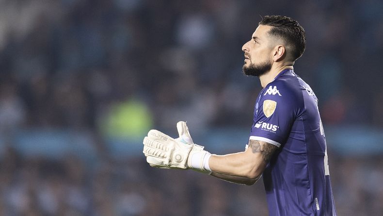 Racing Club ganó y se clasificó a Semifinal  por penales