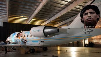 El Tango D10S es el nombre del avión dedicado a Diego. Viajará a Qatar pero antes juntará mensajes para enviar al espacio.