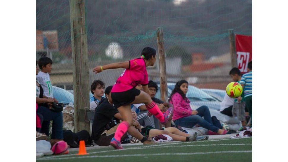 Coquena en acción - JUJUY GOL FEM