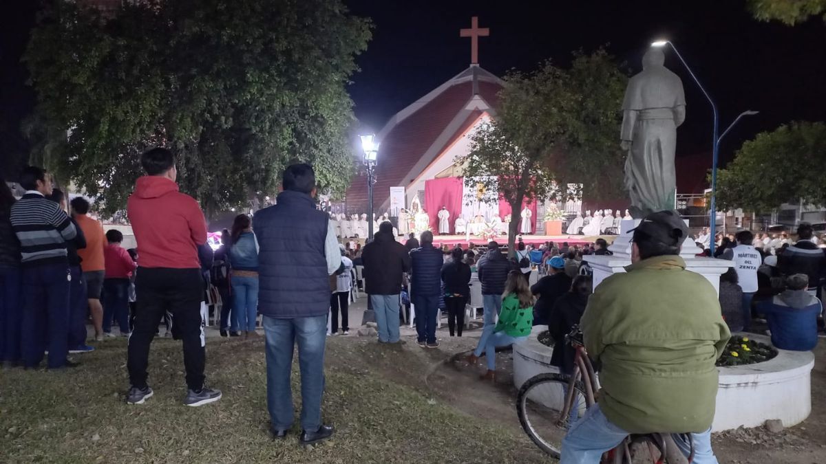 Misa en Salta.
