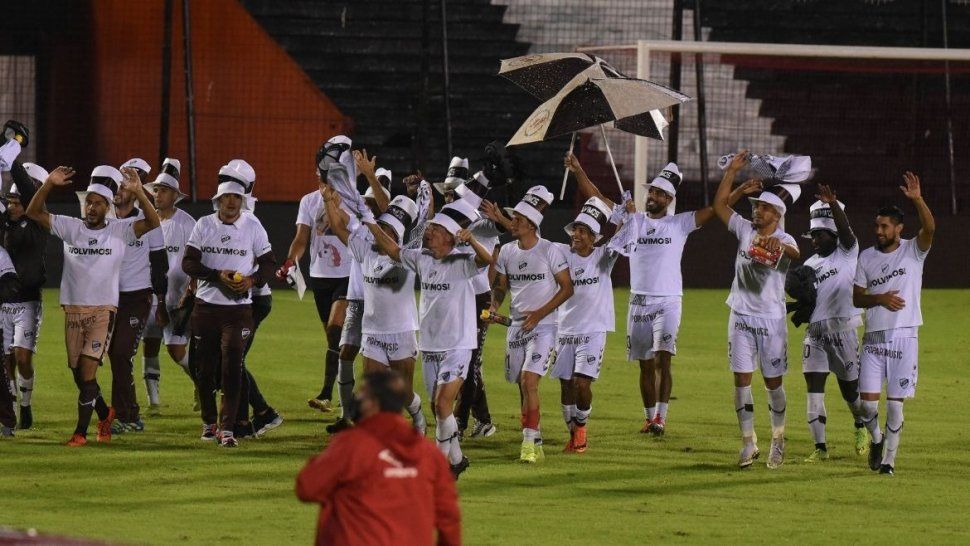 Platense a Primera por penales