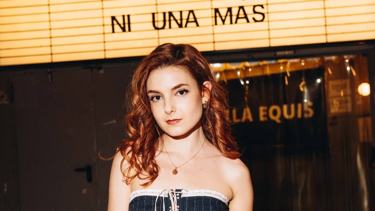la miniserie con trama adolescente que es tendencia