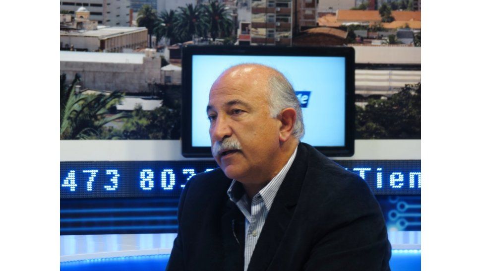 Dr. Mario Fíad